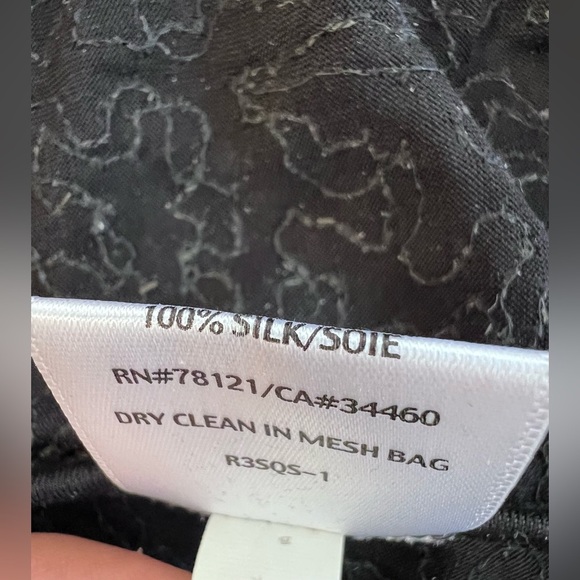 Eileen Fisher Black Silk Stretch Sequin Asymmetrical Tank w/Side Slit Sz PP - Picture 11 of 13